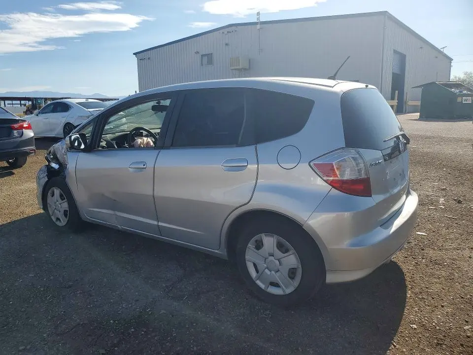 2013 HONDA FIT   
