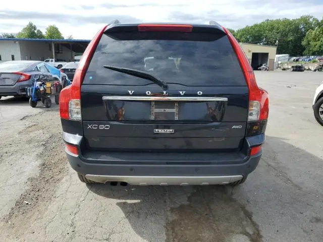 2011 VOLVO XC90 3.2  