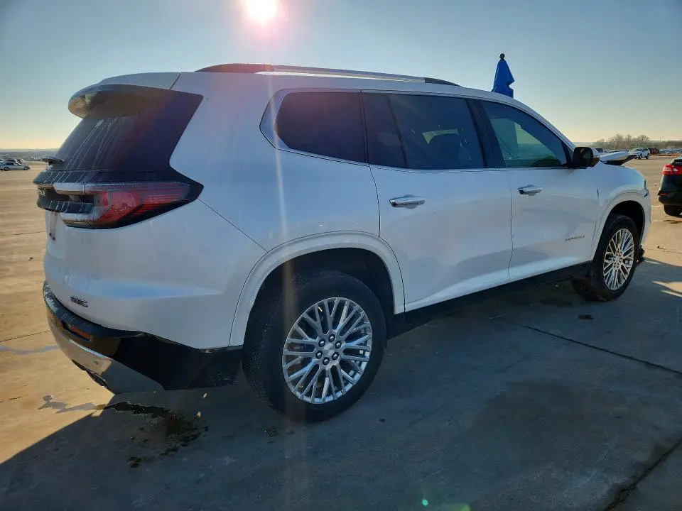 2024 GMC ACADIA DENALI  