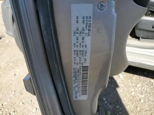 2017 DODGE GRAND CARAVAN SXT  