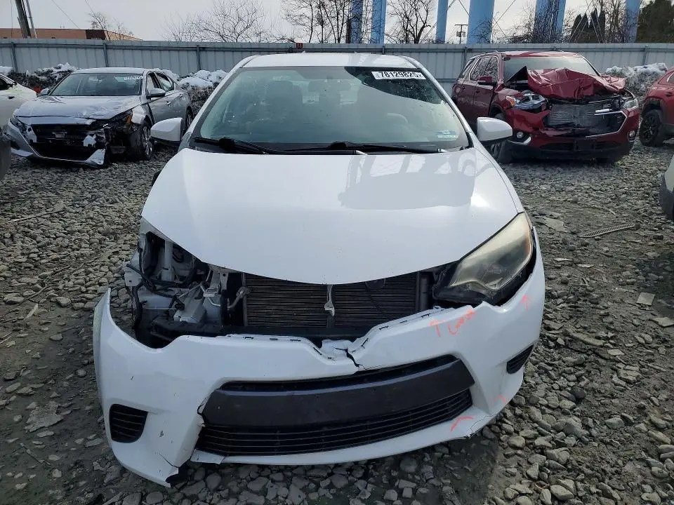 2015 TOYOTA COROLLA LE  