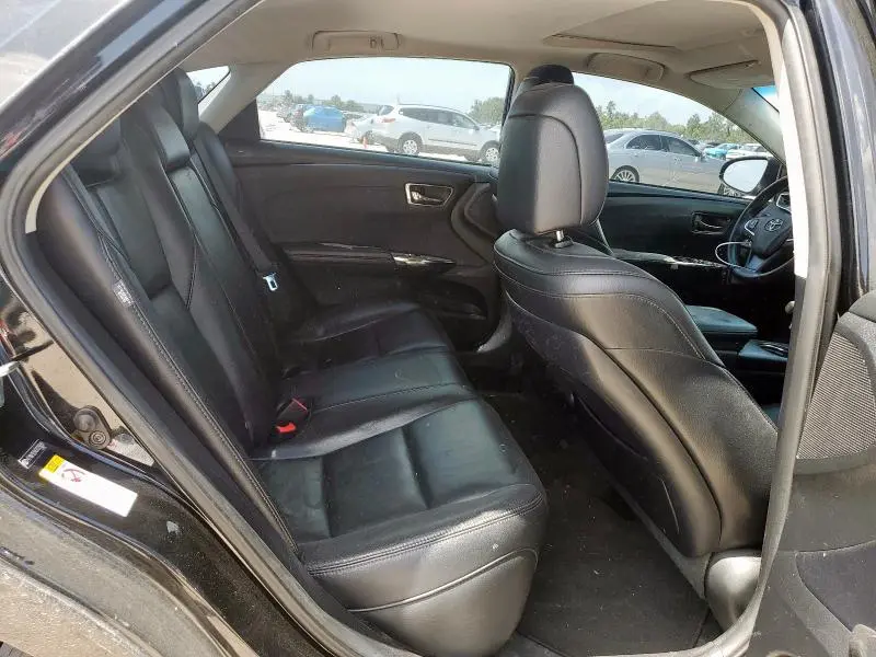 2016 TOYOTA AVALON XLE  