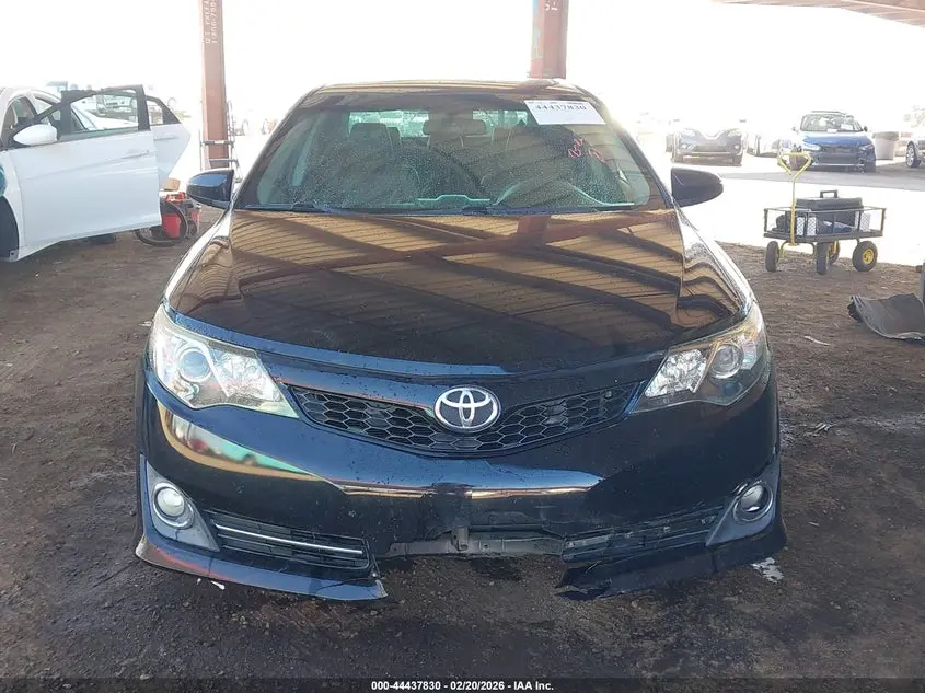 2012 TOYOTA CAMRY SE LIMITED EDITION