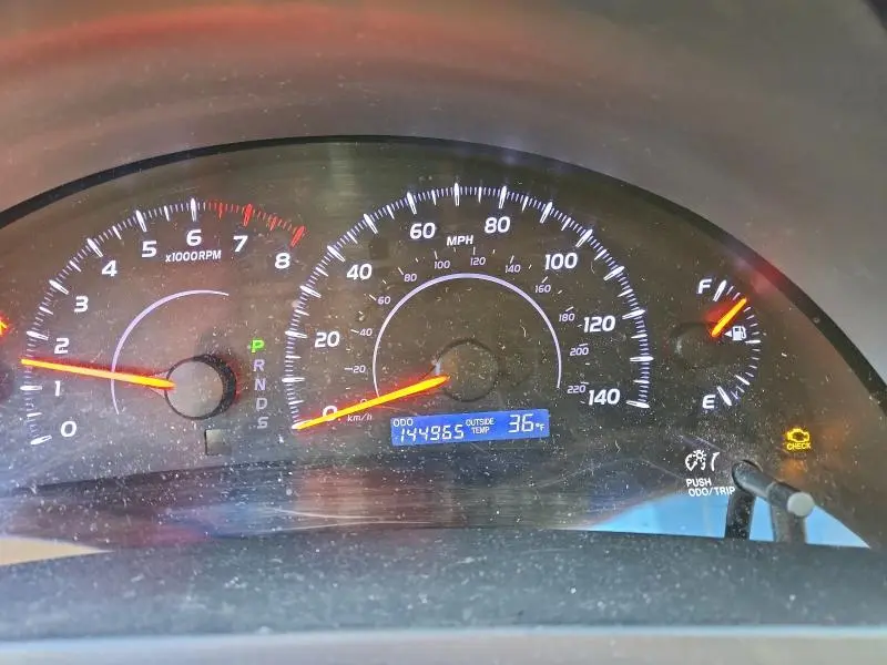 2011 TOYOTA CAMRY LE  