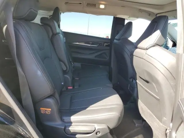 2025 INFINITI QX60 PURE  