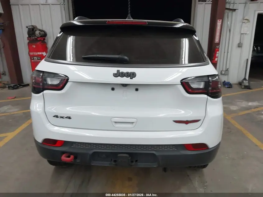 2022 JEEP COMPASS TRAILHAWK 4X4