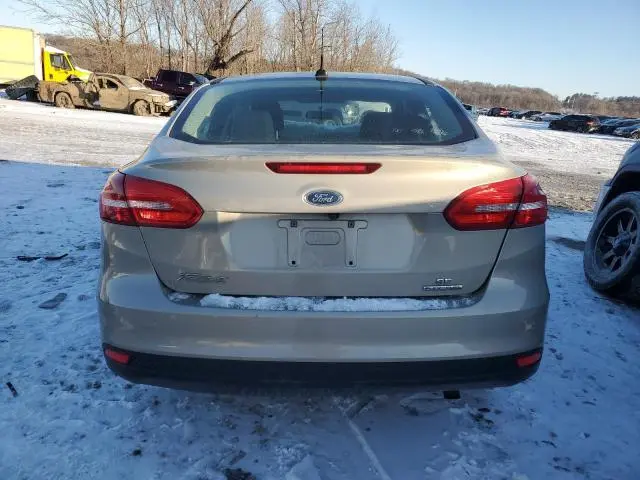 2016 FORD FOCUS SE  