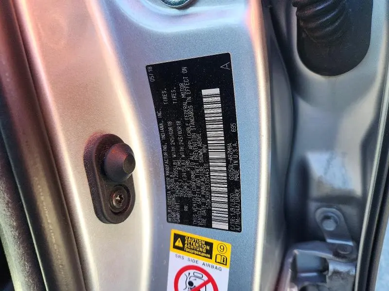 2018 TOYOTA HIGHLANDER XLE  