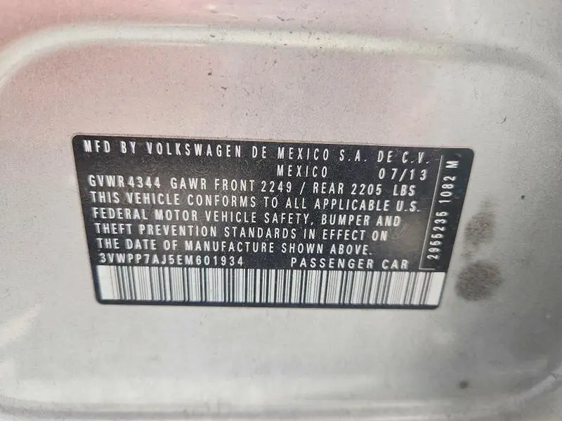 2014 VOLKSWAGEN JETTA S  