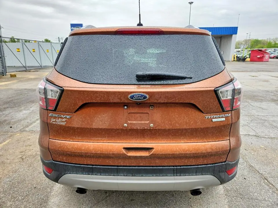 2017 FORD ESCAPE TITANIUM  
