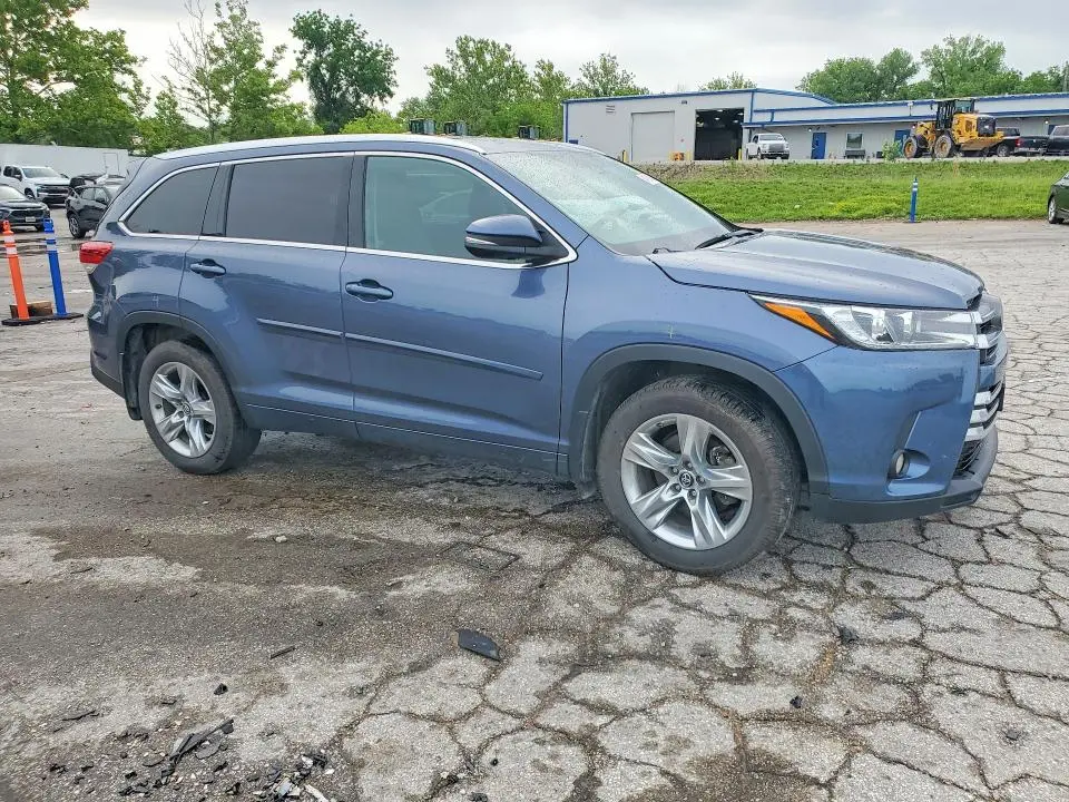 2018 TOYOTA HIGHLANDER LIMITED  