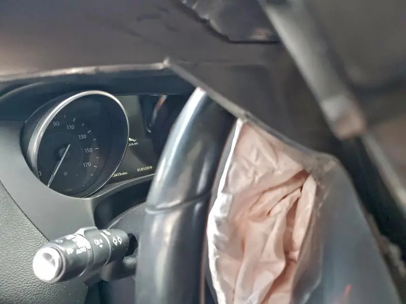 2018 JAGUAR F-PACE PREMIUM  