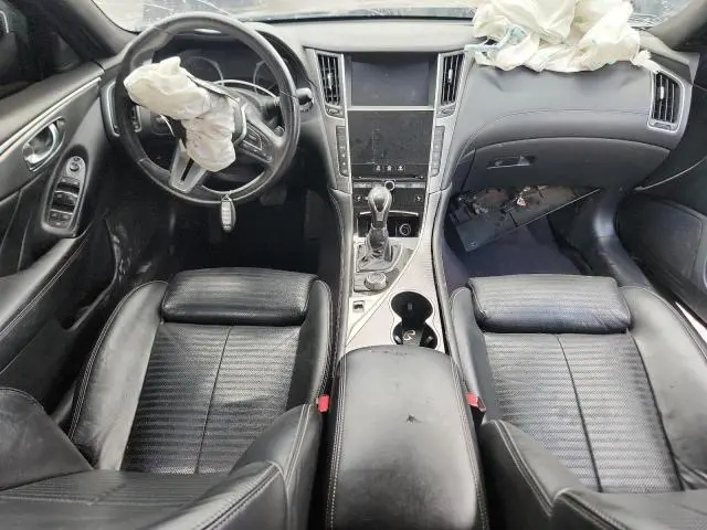 2018 INFINITI Q50 LUXE  