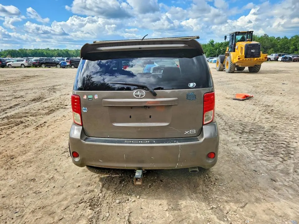2011 TOYOTA SCION XB  