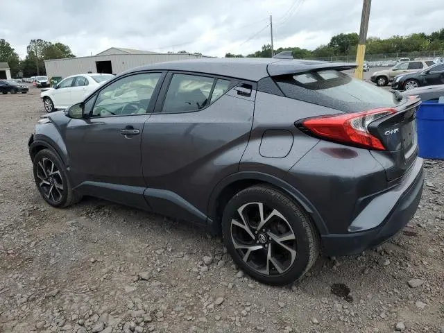 2021 TOYOTA C-HR XLE