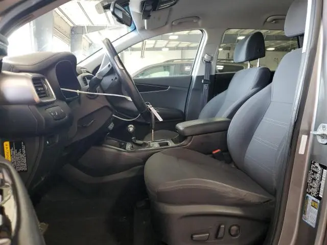 2017 KIA SORENTO LX  
