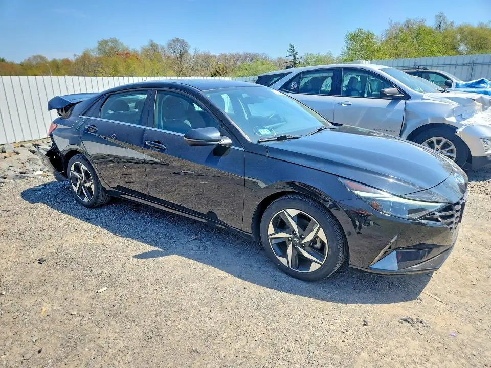 2023 HYUNDAI ELANTRA LIMITED  