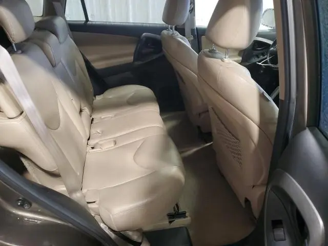 2011 TOYOTA RAV4 LIMITED  