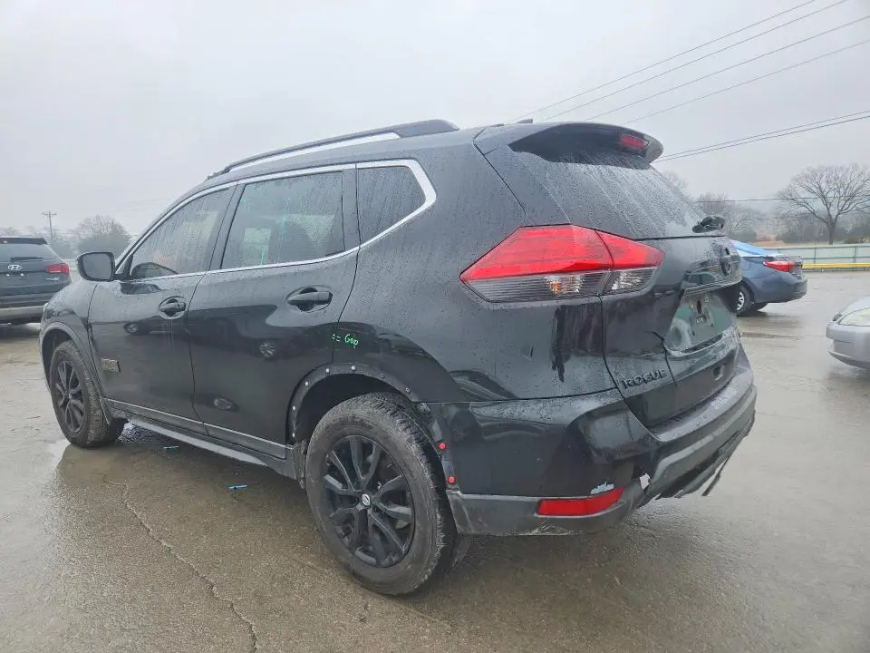 2017 NISSAN ROGUE SV  