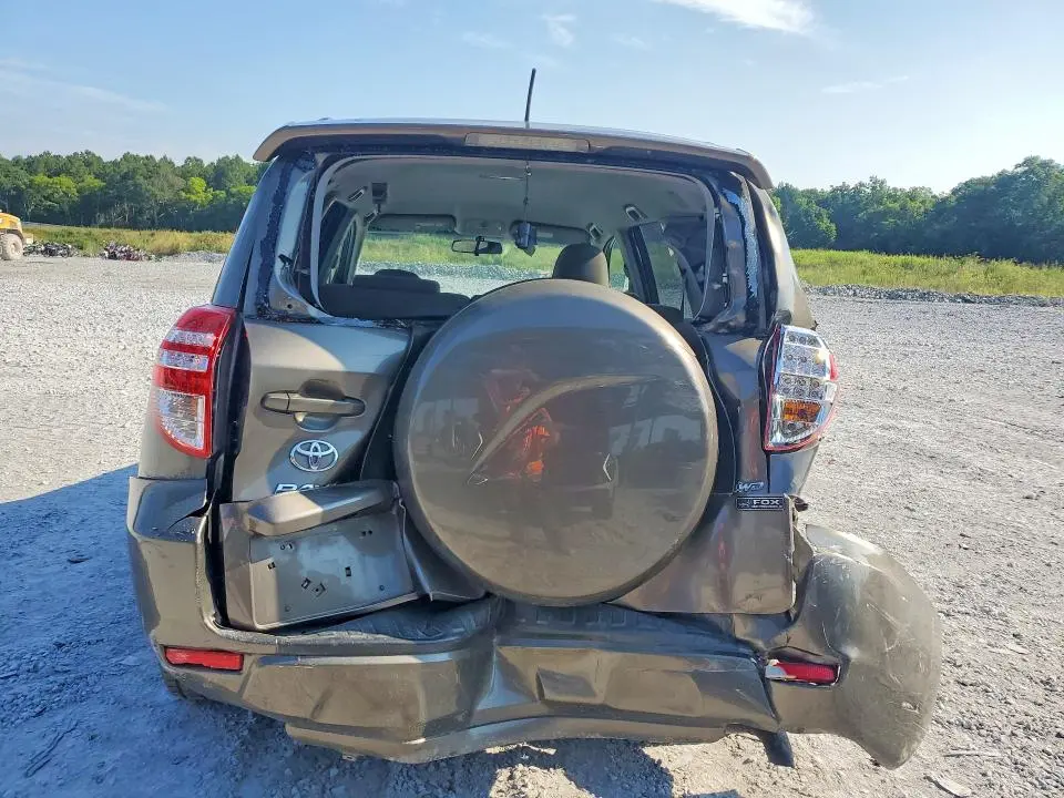 2011 TOYOTA RAV4 BASE  