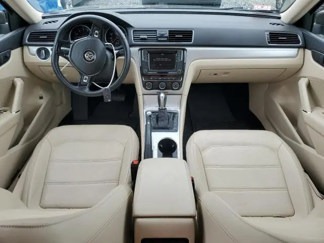 2019 VOLKSWAGEN PASSAT WOLFSBURG  