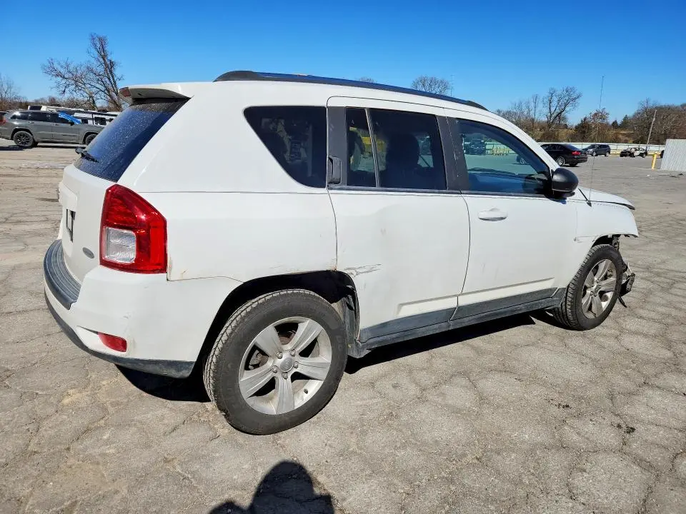 2011 JEEP COMPASS SPORT  
