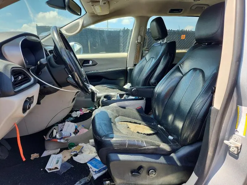 2020 CHRYSLER PACIFICA TOURING L  