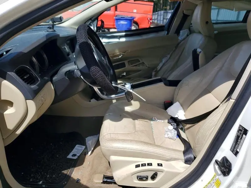 2012 VOLVO S60 T5  
