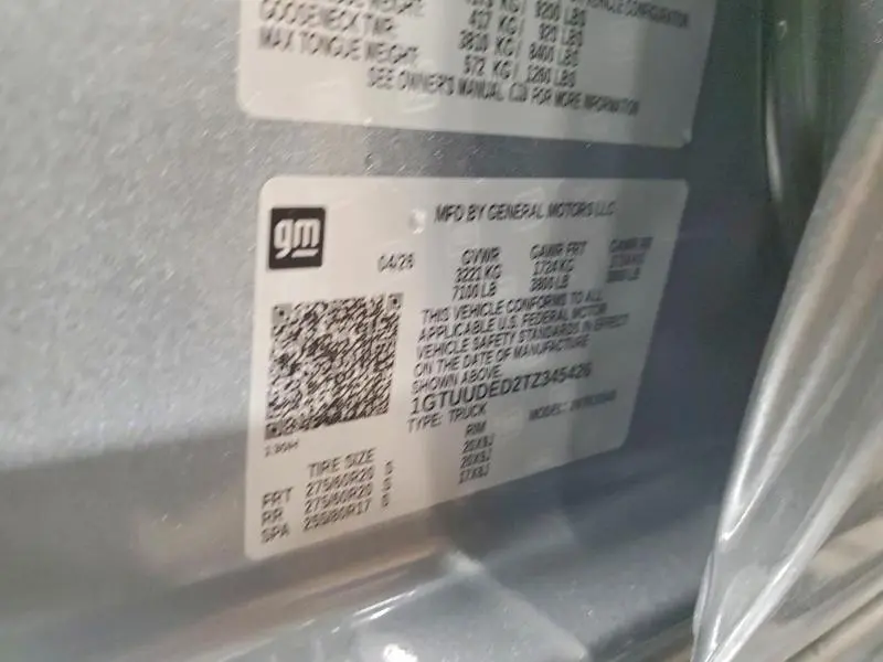 2026 GMC SIERRA K1500 SLT  