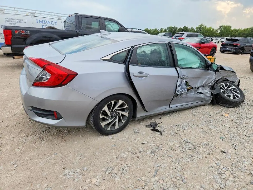 2017 HONDA CIVIC EX  