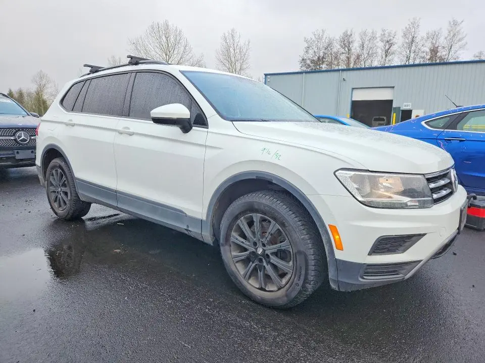 2018 VOLKSWAGEN TIGUAN S  