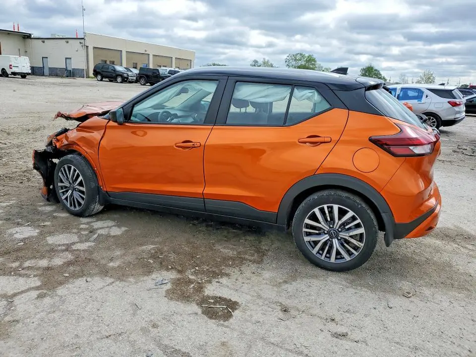 2023 NISSAN KICKS SV  