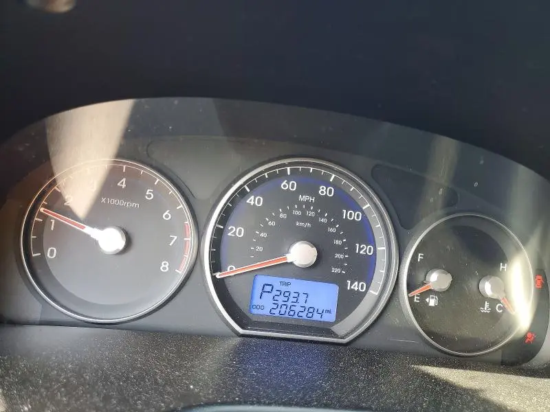 2010 HYUNDAI SANTA FE GLS  