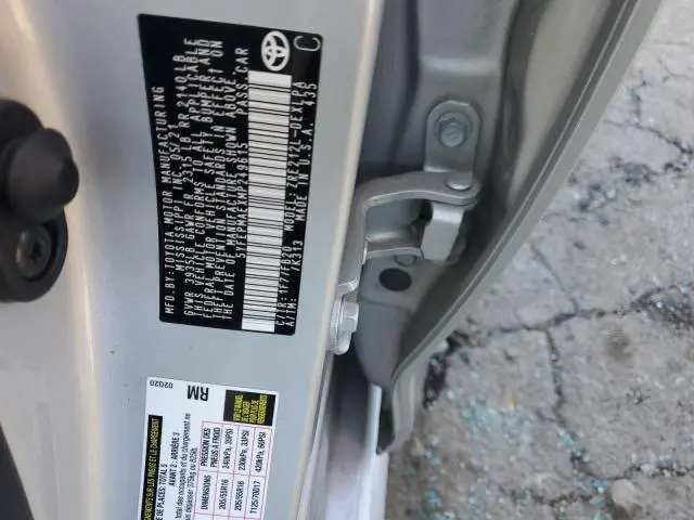 2021 TOYOTA COROLLA LE  