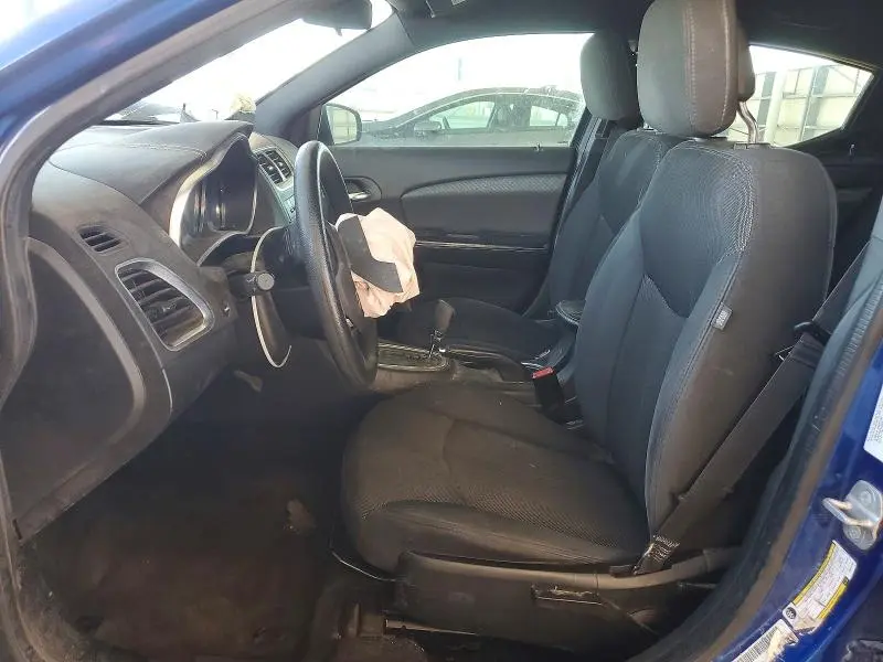 2014 DODGE AVENGER SE  