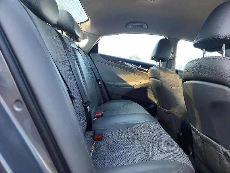 2014 HYUNDAI SONATA SE  