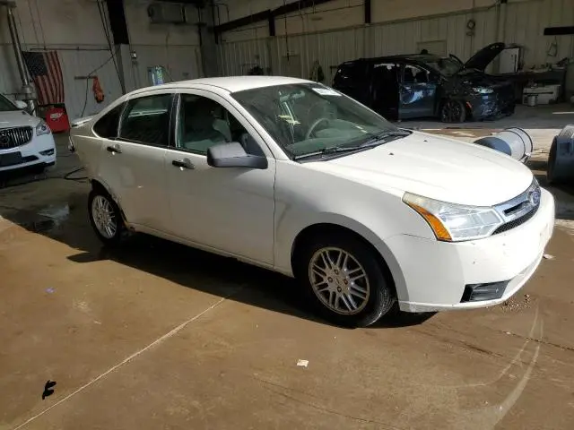 2010 FORD FOCUS SE  
