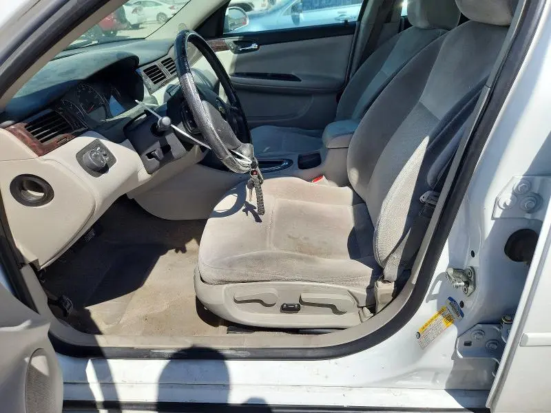 2012 CHEVROLET IMPALA LT  