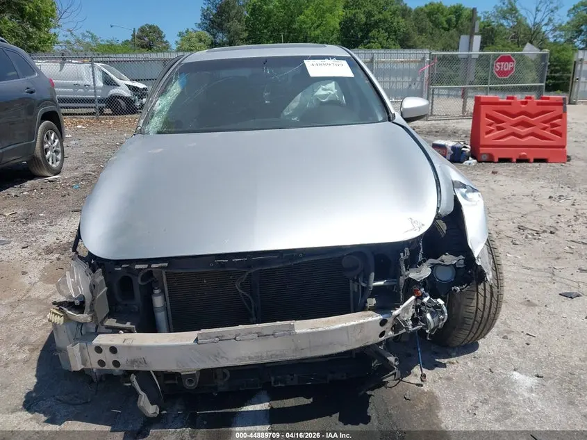 2013 INFINITI G37 JOURNEY