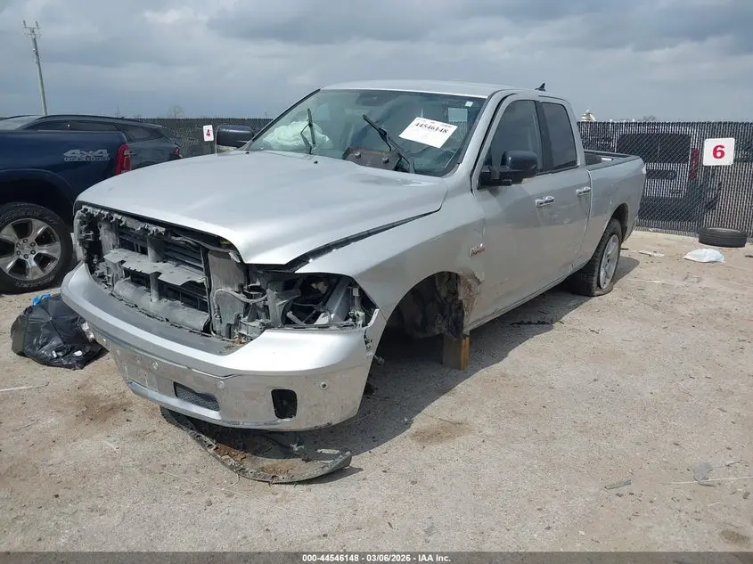 2017 RAM 1500 BIG HORN  4X2 6'4 BOX
