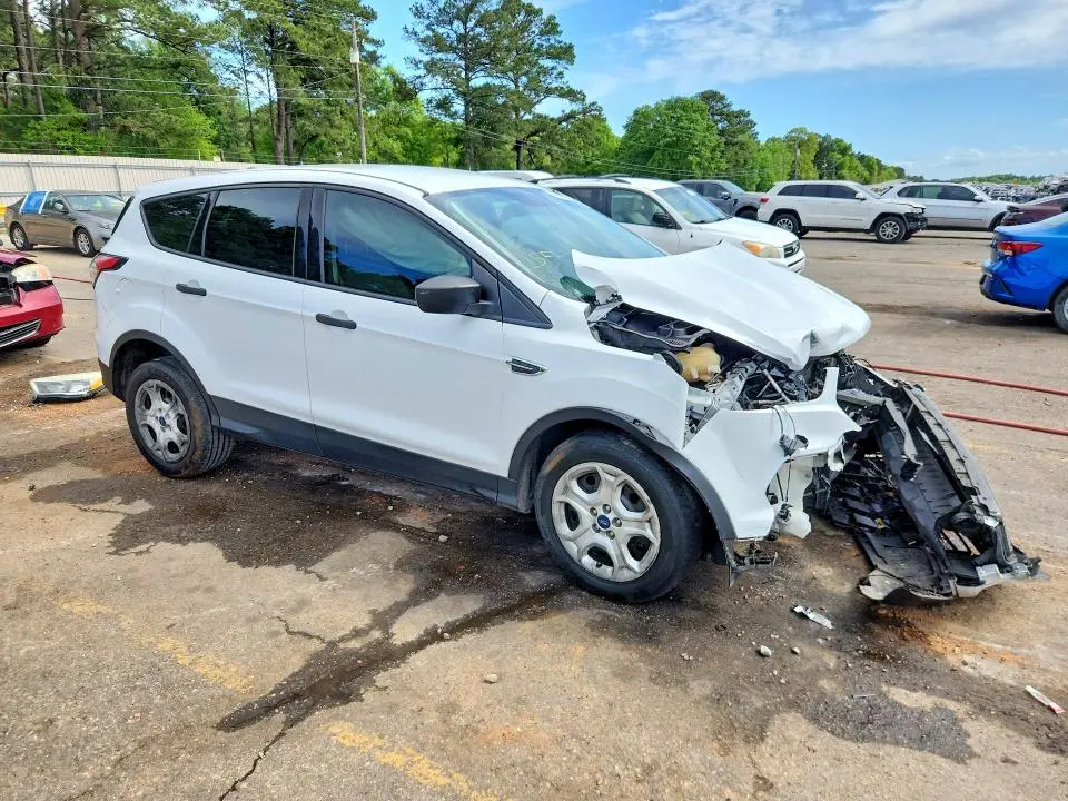 2017 FORD ESCAPE S  