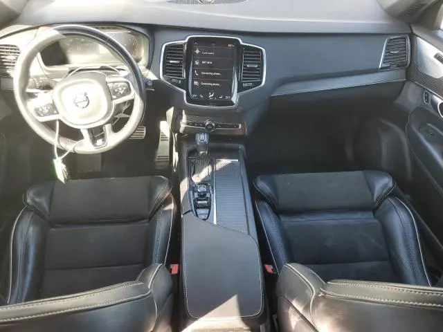 2018 VOLVO XC90 T6