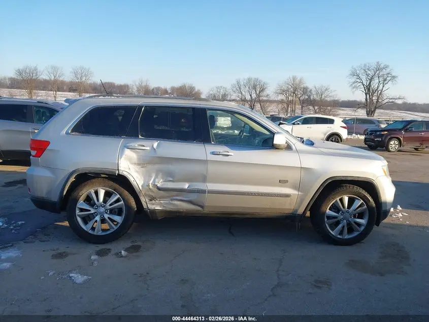 2011 JEEP GRAND CHEROKEE LAREDO