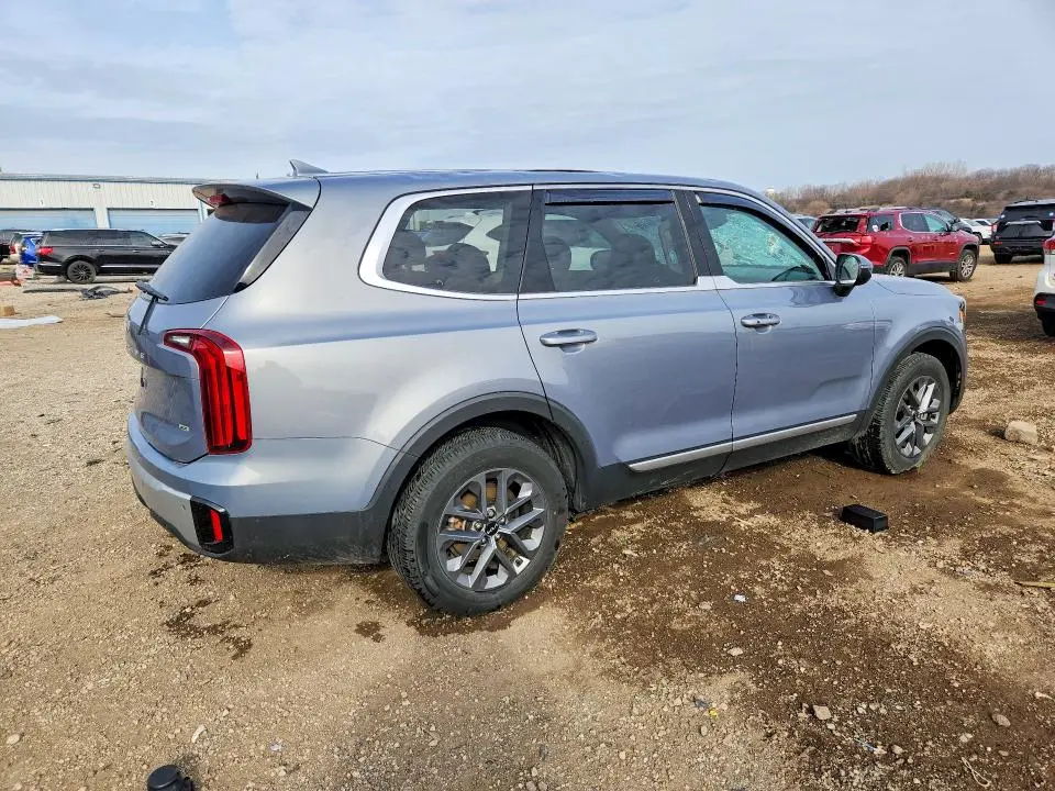2024 KIA TELLURIDE LX  
