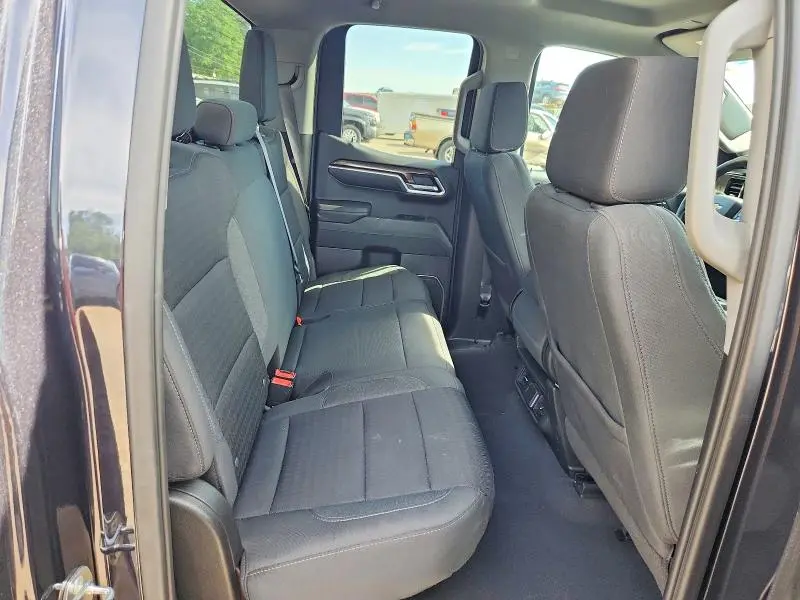 2023 CHEVROLET SILVERADO K1500 LT  