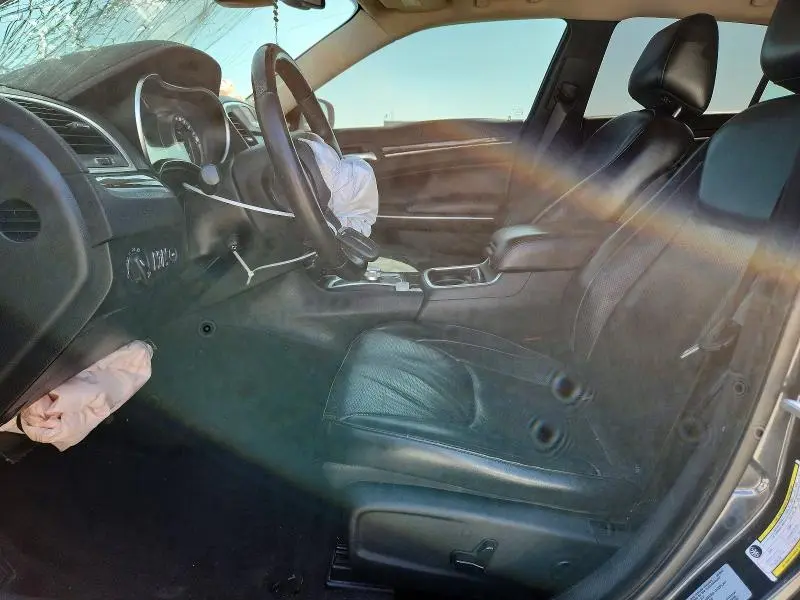 2017 CHRYSLER 300C   