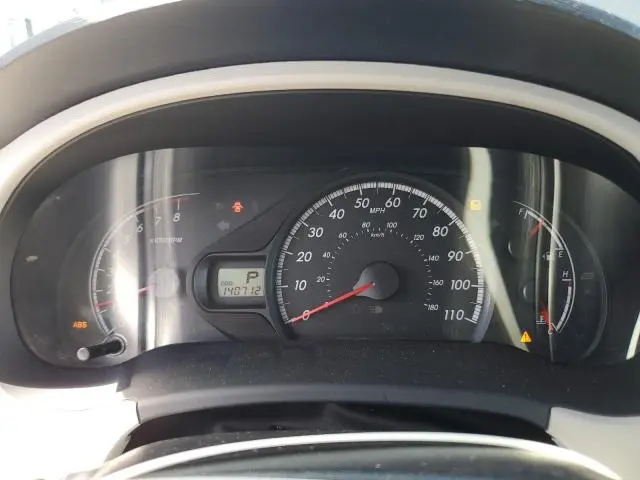 2014 TOYOTA SIENNA LE  