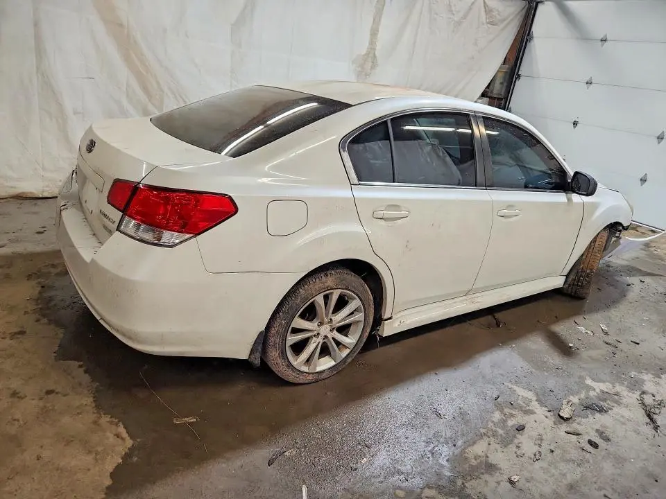 2014 SUBARU LEGACY 2.5I  