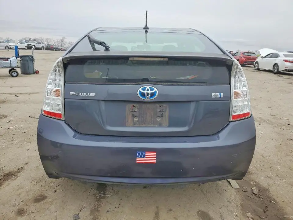 2011 TOYOTA PRIUS TWO  