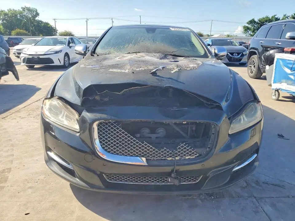 2015 JAGUAR XJL PORTFOLIO  